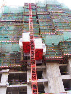Passenger Hoist for Construction With 0-54m/min Lifting Speed