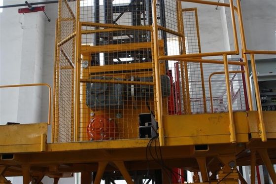 Single And Double Mast Climbing Work Platform 380V - 415V 50HZ 2000kgs