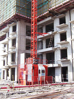Frequency Conversion Construction Hoist with 2900kg Counter Weight And 3200kg Loading Capacity