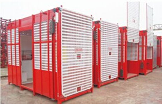 380v / 50Hz Durable Building Construction Hoist Building Site Hoist SC200 / 200
