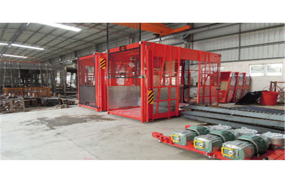 380v / 50Hz Durable Building Construction Hoist Building Site Hoist SC200 / 200