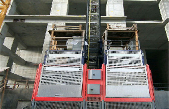 Customized Construction Equipment Passenger Hoist Site Elevator SC200 / 200