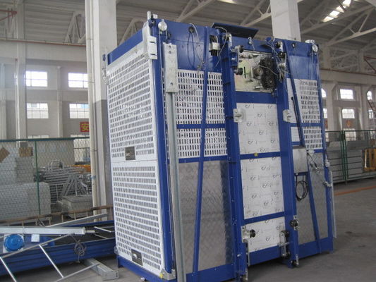 OEM 36 m / min Twin Cage SC200 Personnel Hoist and Industrial Lift