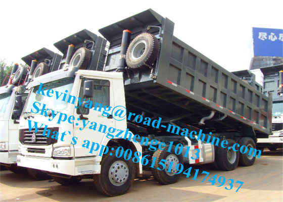 Sinotruck Front Hydraulic Lifting  8 x 4 Heavy Duty Dump Truck 371HP Engine