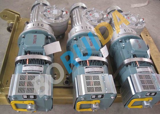 Blue Cage Of Construction Hoist Elevator , Construction Material and Personal , Single Lifting Cage